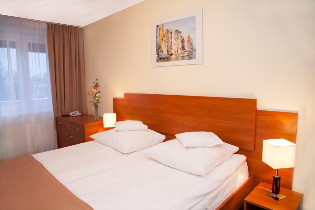Hotel Ikar Бидгощ Номер фото